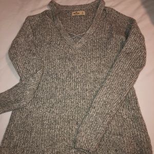 ☀️Cute Hollister Sweater!